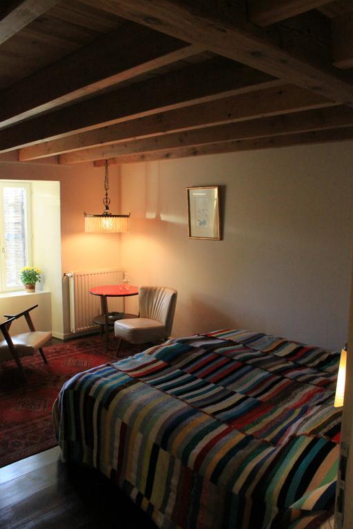 Bed and Breakfast Le Vertige Échandelys Zimmer foto